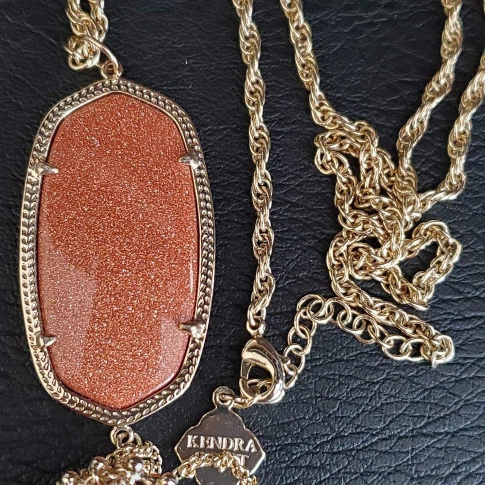 Kendra Scott Rayne Long Pendant Necklace Gold Stone Pendant Gold Plated - Picture 6 of 8